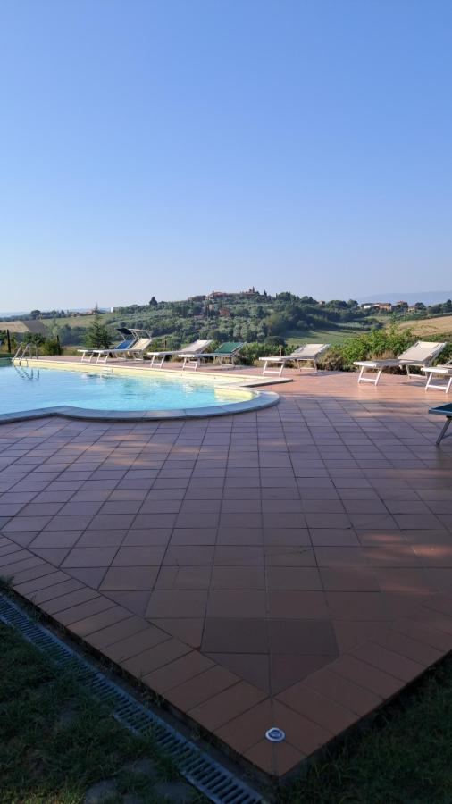 Piscina di Agriturismo Borgo Del Papa o nelle vicinanze