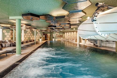 Alpine Luxury SPA Resort Schwarzenstein