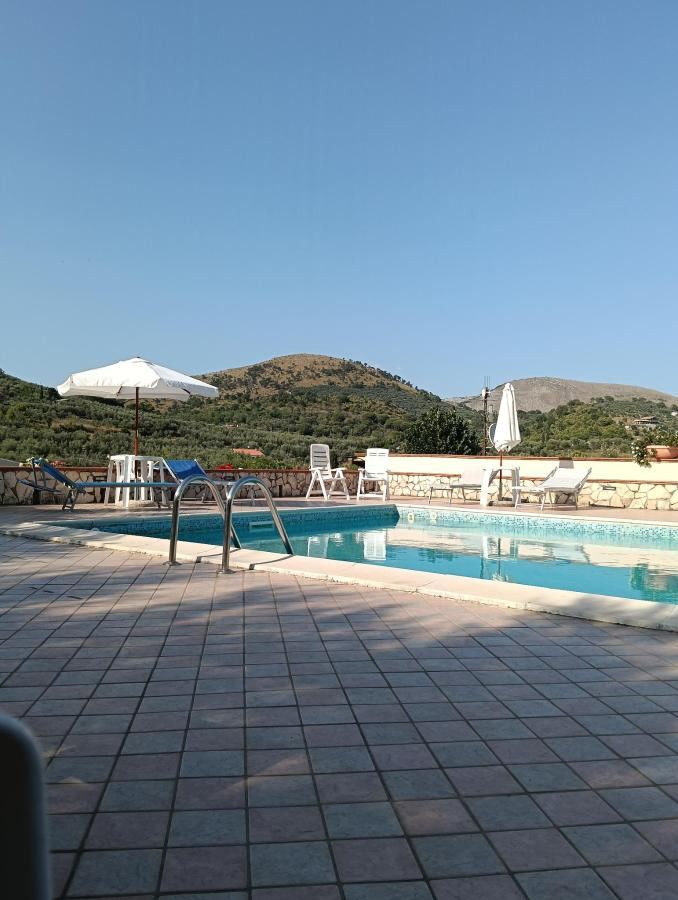 Piscina di Casale di Valle Fredda o nelle vicinanze