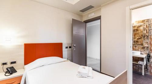 LUAL Bleisure Hotel