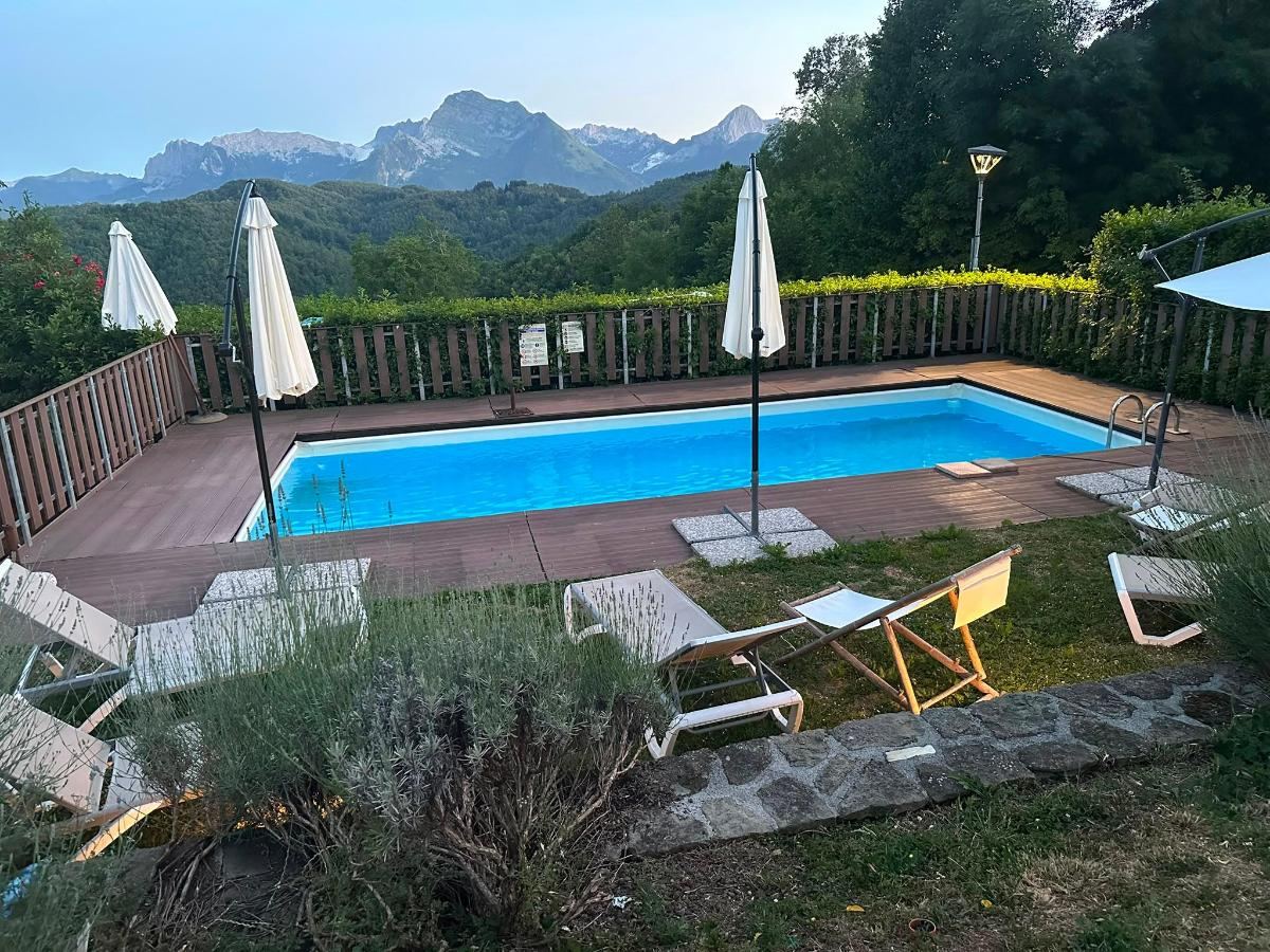Piscina di Agriturismo Cilla o nelle vicinanze