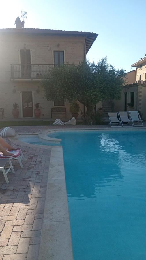 Piscina di Domus Angeli o nelle vicinanze