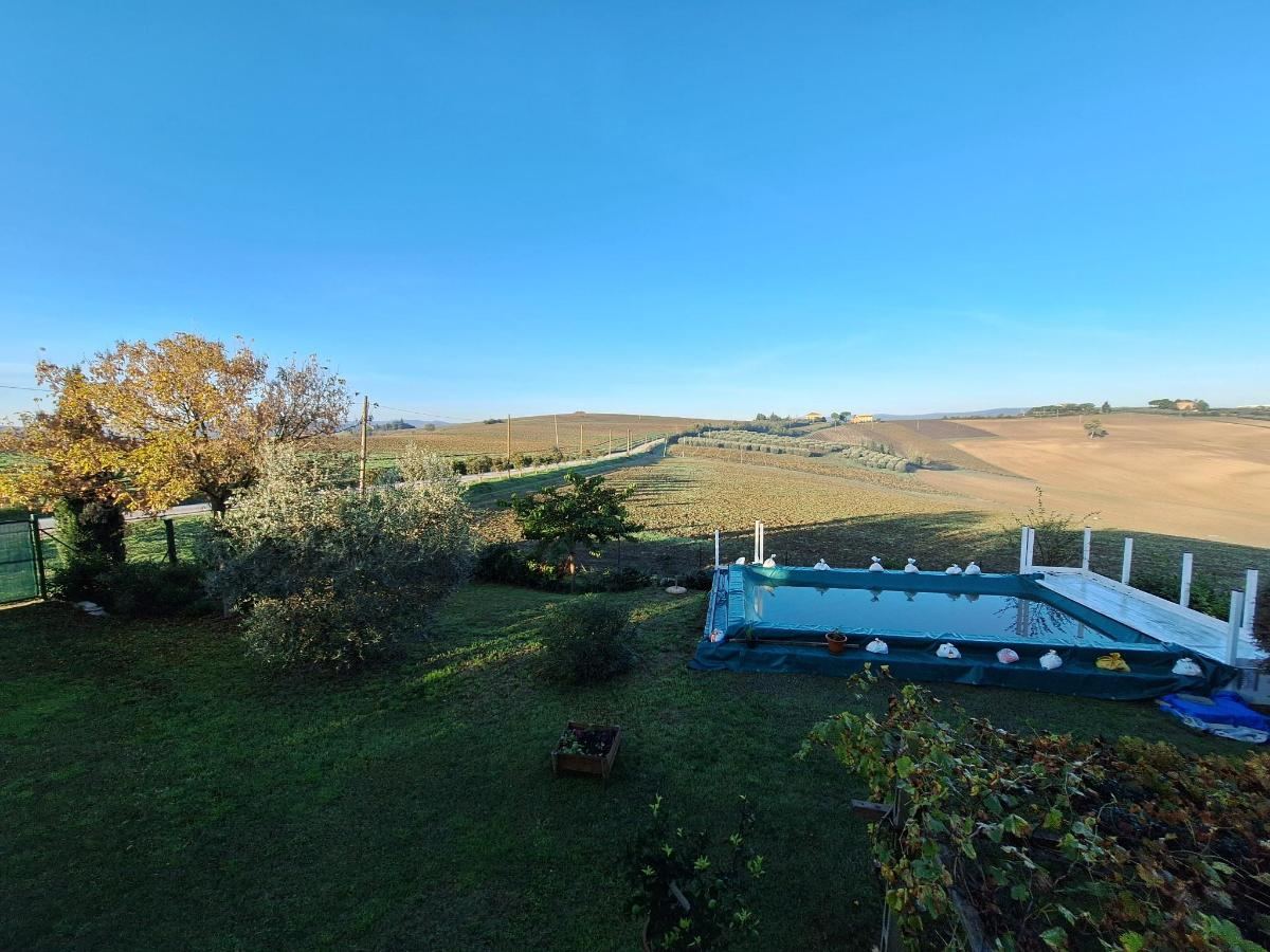 Piscina di AGRITURISMO LA MOROLLA o nelle vicinanze