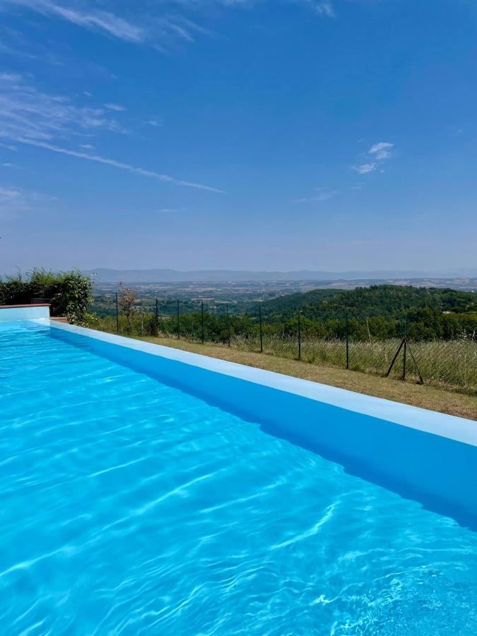 Piscina di Agriturismo Il Gonzeto, Montepulciano o nelle vicinanze