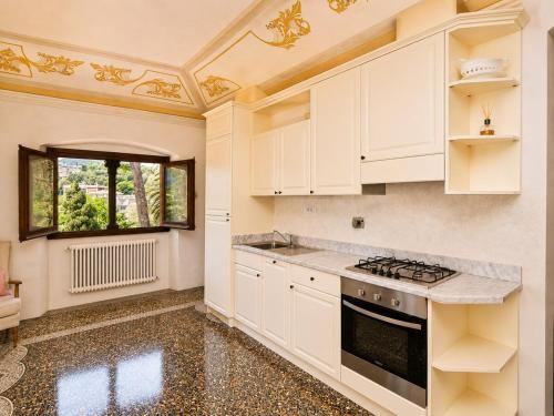 Xenia - 2 rooms apt at Villa Edoardo