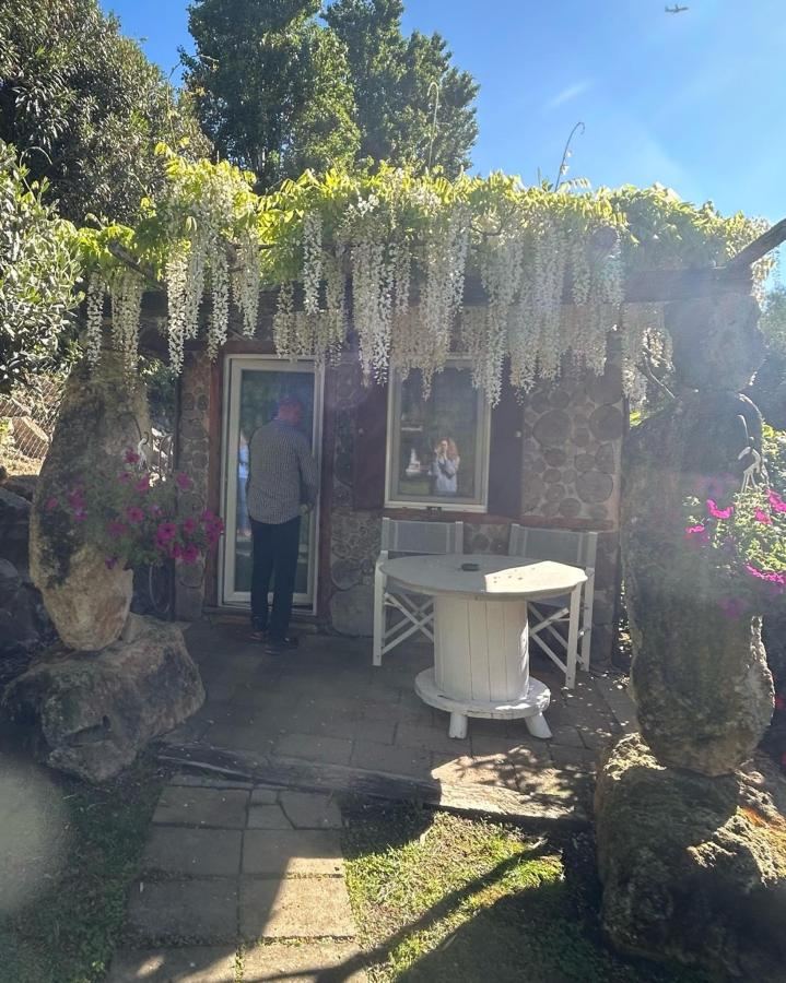 Giardino di Il Giardino dei Flintstones B&B