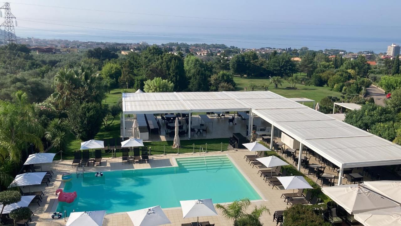 Piscina di Kora Park Resort o nelle vicinanze