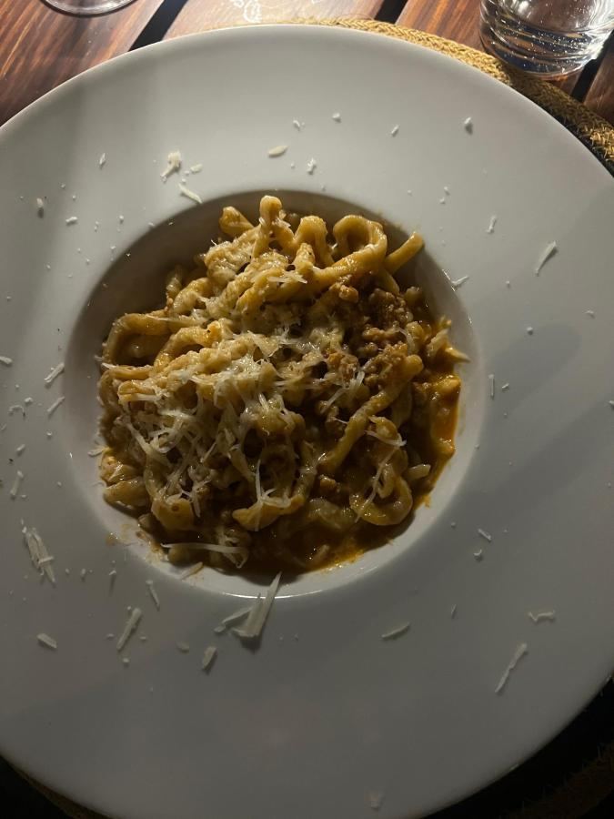 Cibo presso l'hotel o nelle vicinanze