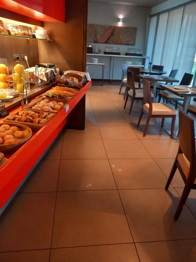 Cibo presso l'hotel o nelle vicinanze
