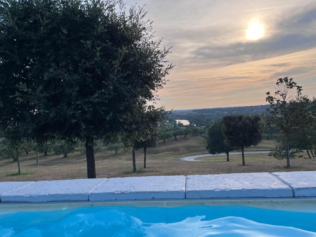 Piscina di Castello del Duca o nelle vicinanze