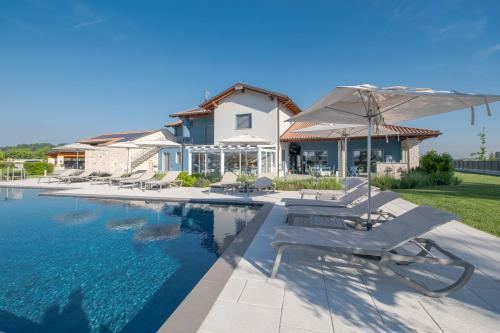 Villa Sarmassa