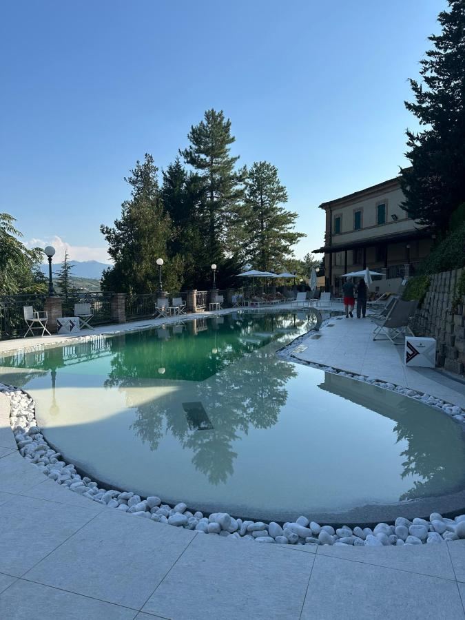 Piscina di Marchese Del Grillo o nelle vicinanze