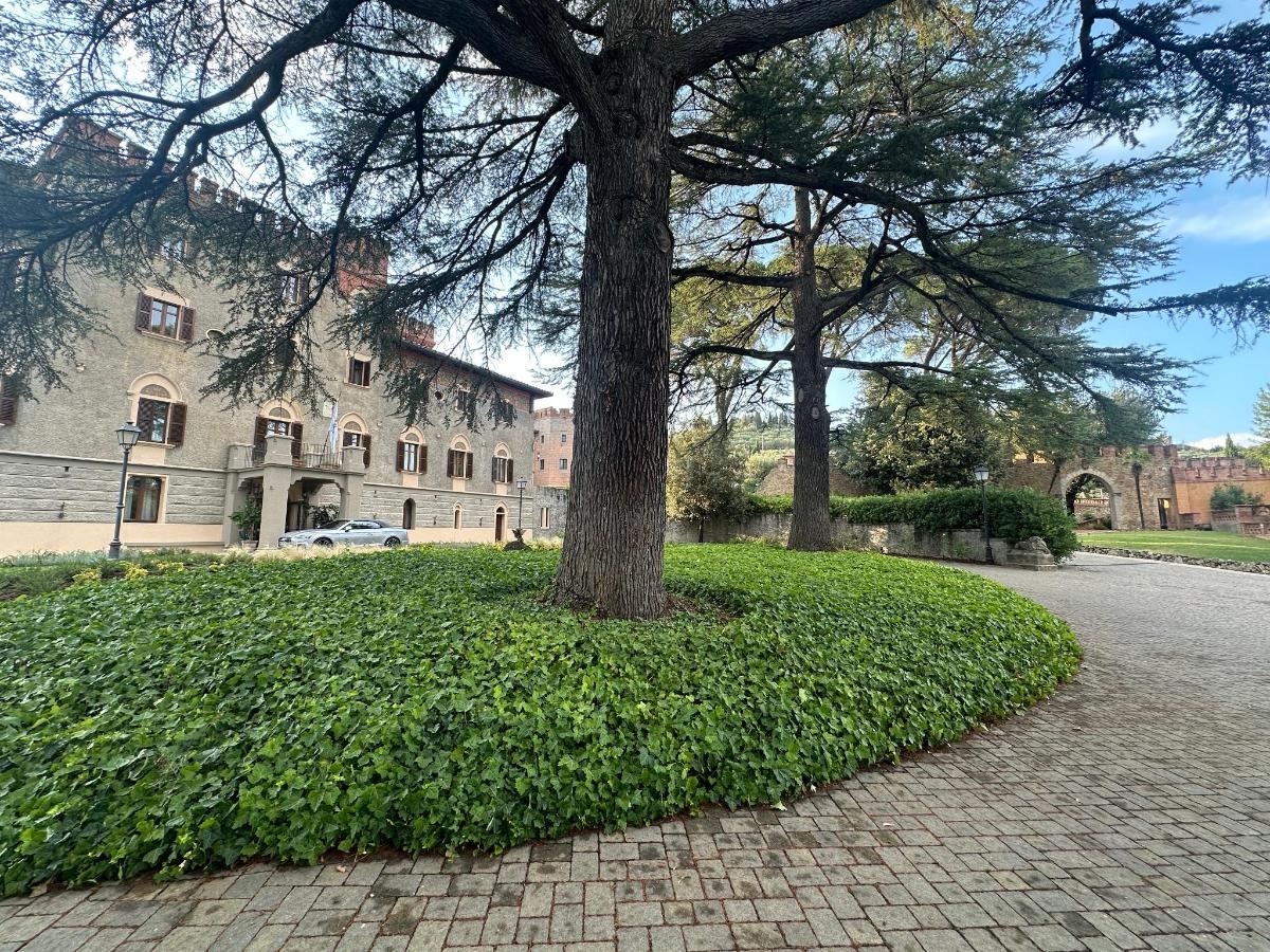 Giardino di Borgo Dei Conti Resort Relais & Chateaux