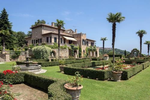 Villa Cattani Stuart XVII secolo