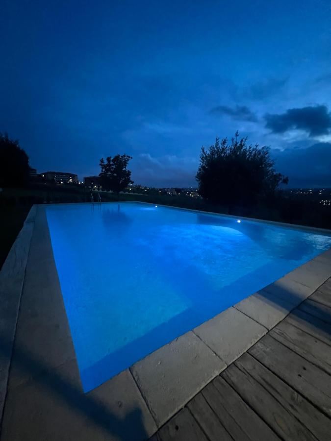Piscina di Castello del Duca o nelle vicinanze