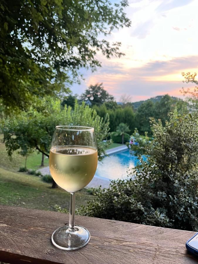 Piscina di Badia il Vingone o nelle vicinanze