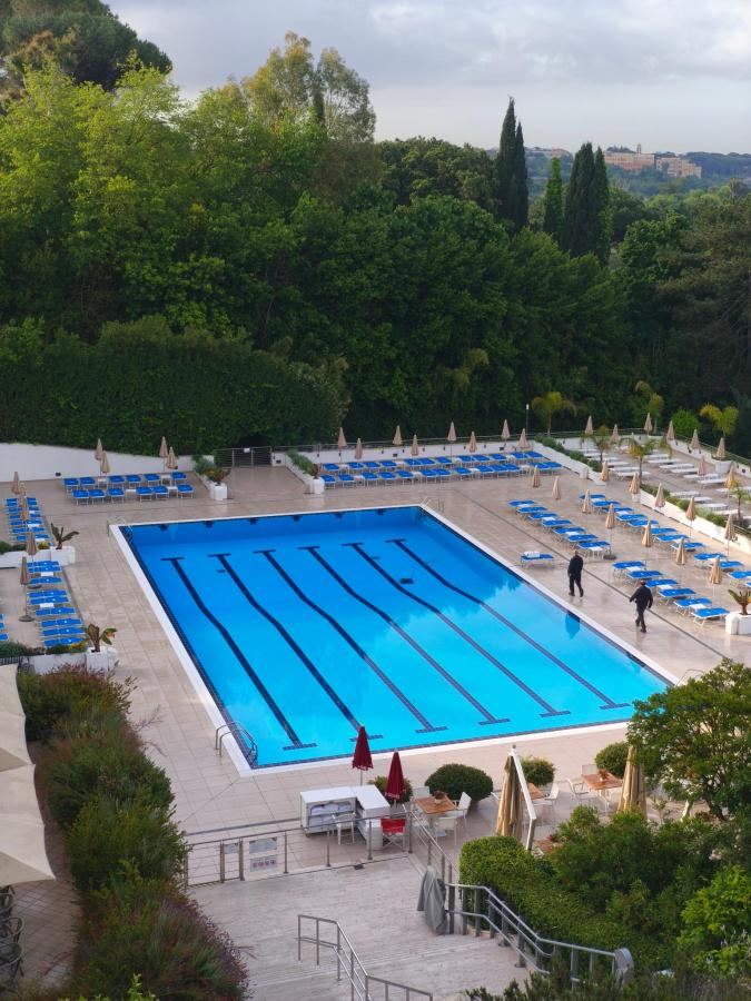 Piscina di Hotel Villa Pamphili Roma o nelle vicinanze