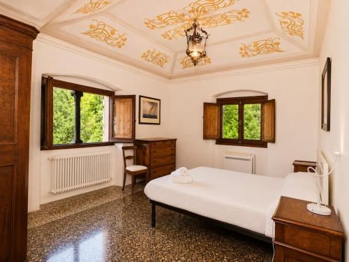 Xenia - 2 rooms apt at Villa Edoardo