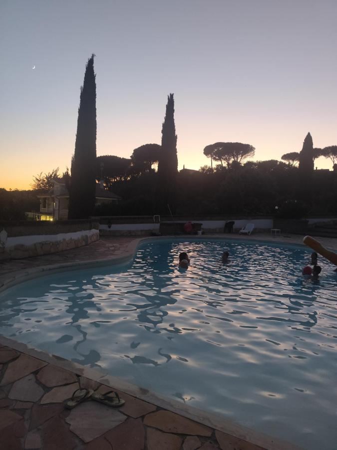 Piscina di Villa Maria Pia o nelle vicinanze