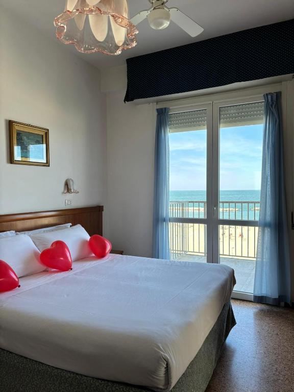 Diplomat Marine SeaFront Hotel Full Board - Pasti Inclusi