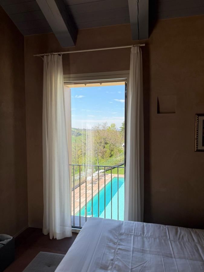 Piscina di Country House Oliveto sul Lago o nelle vicinanze