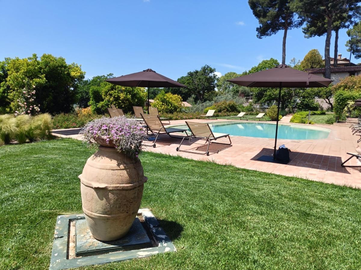Piscina di Sogno di Davide Country House o nelle vicinanze
