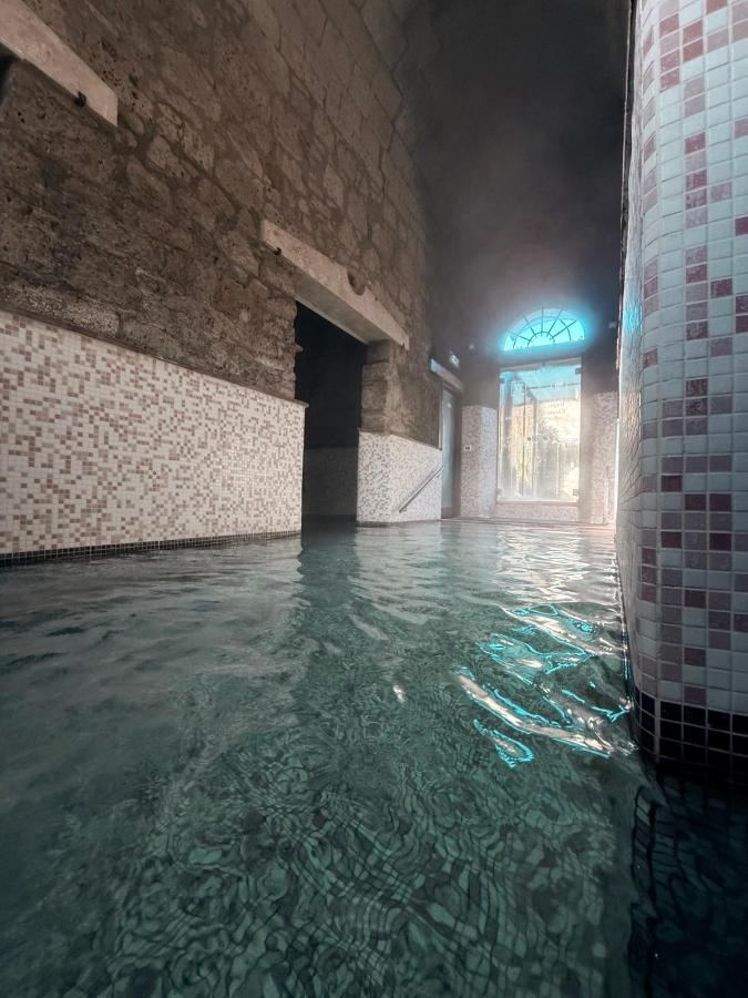 Piscina di Hotel Relais Valle Orientina o nelle vicinanze