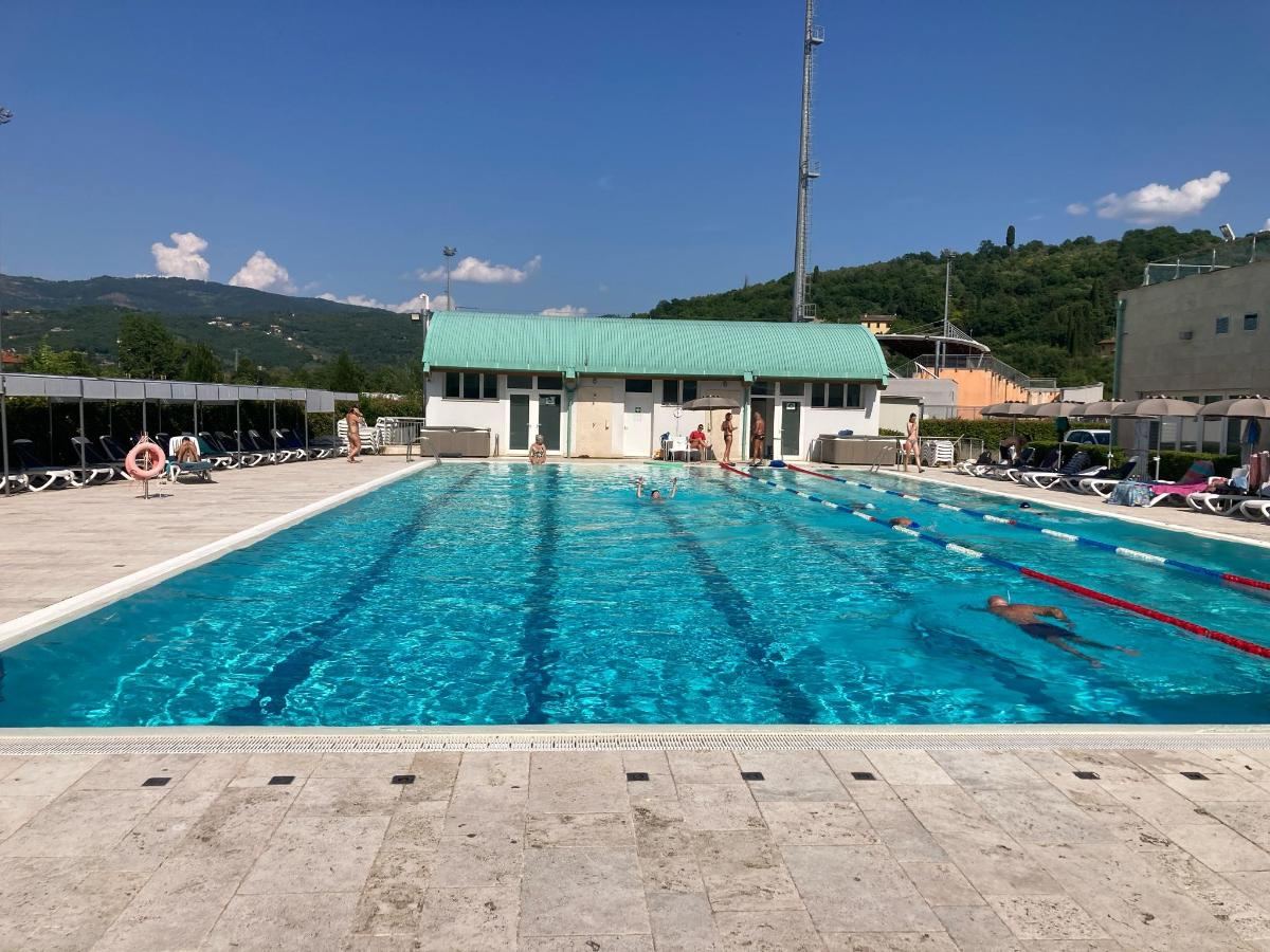 Piscina di Hotel Arezzo ASC o nelle vicinanze