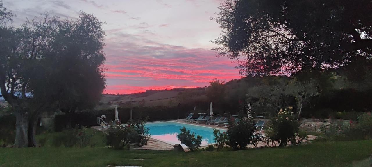 Piscina di La Villa degli Ulivi o nelle vicinanze