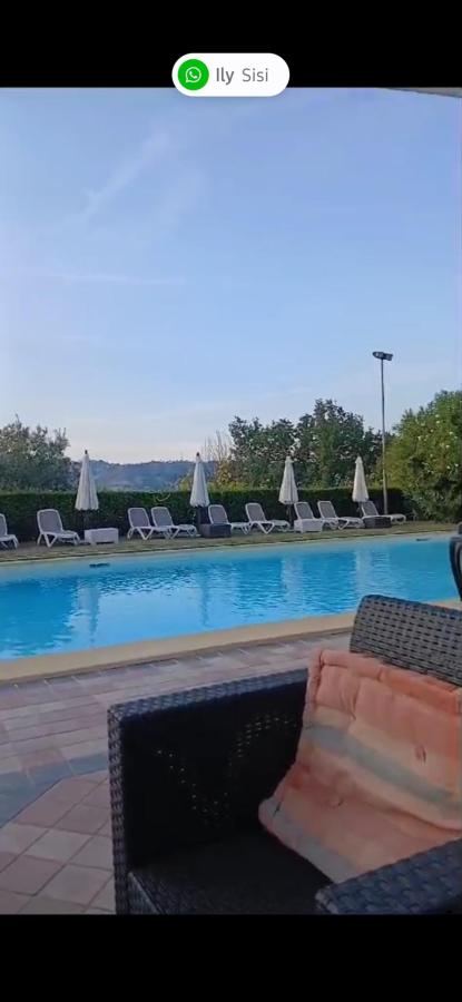 Piscina di Country Hotel & Resort I Calanchi o nelle vicinanze