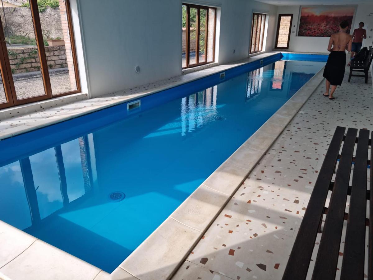 Piscina di Casale Beatrice degli Ulivi o nelle vicinanze