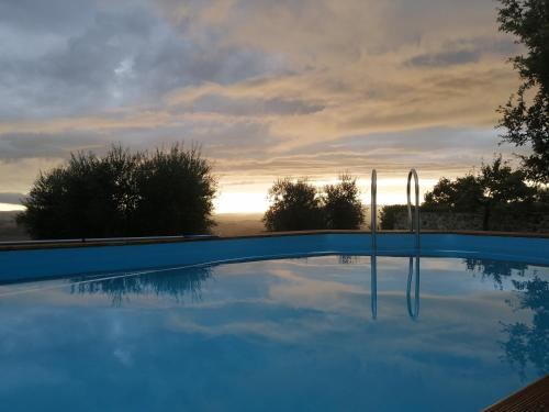 Vecchio Casale Quercetino Stone Room in Historic Tuscan Estate with Pool 2p