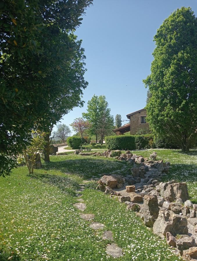 Giardino di Agriturismo Le Case