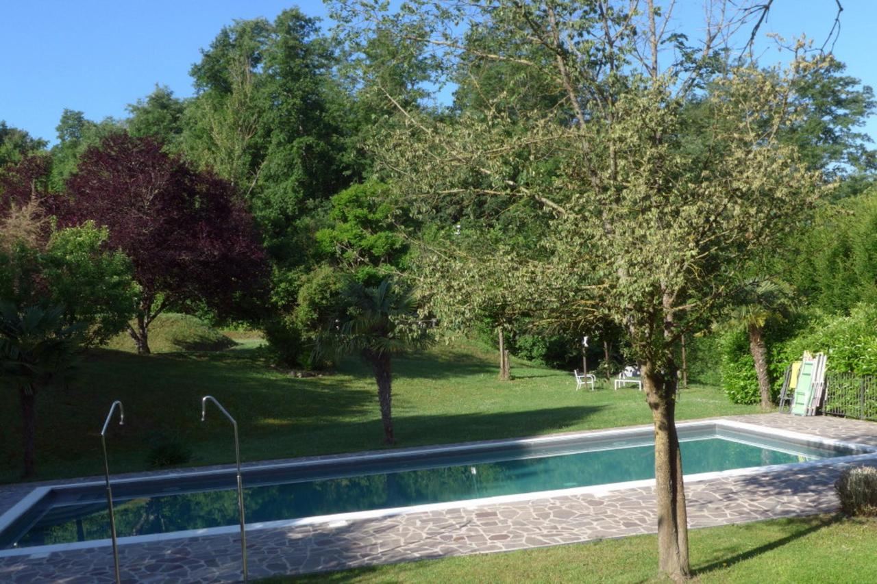 Piscina di Badia il Vingone o nelle vicinanze