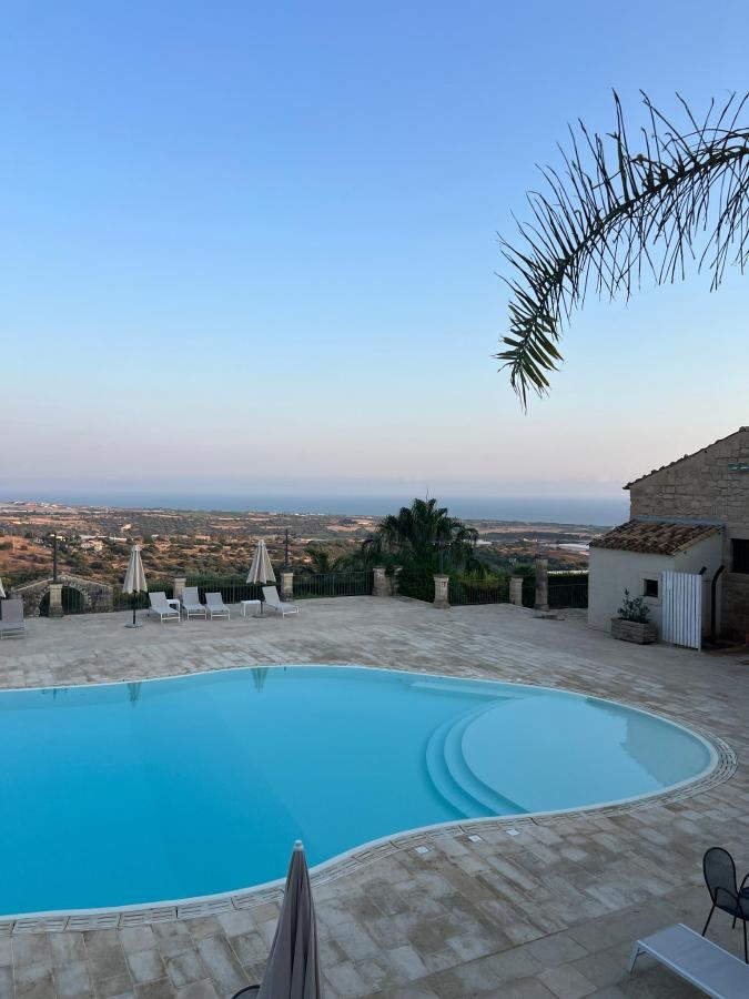 Piscina di Silva Suri o nelle vicinanze