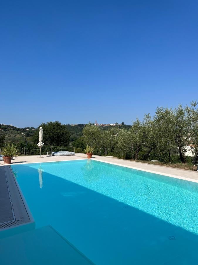 Piscina di Buonamico Wine Resort o nelle vicinanze