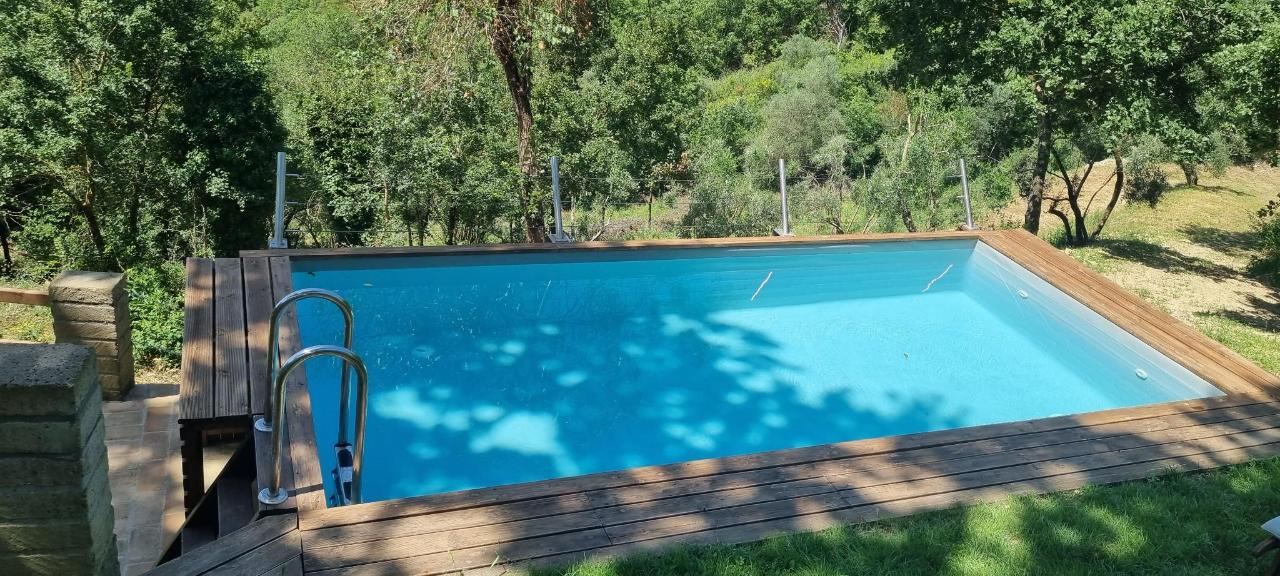 Piscina di Borgo Cardaneto o nelle vicinanze