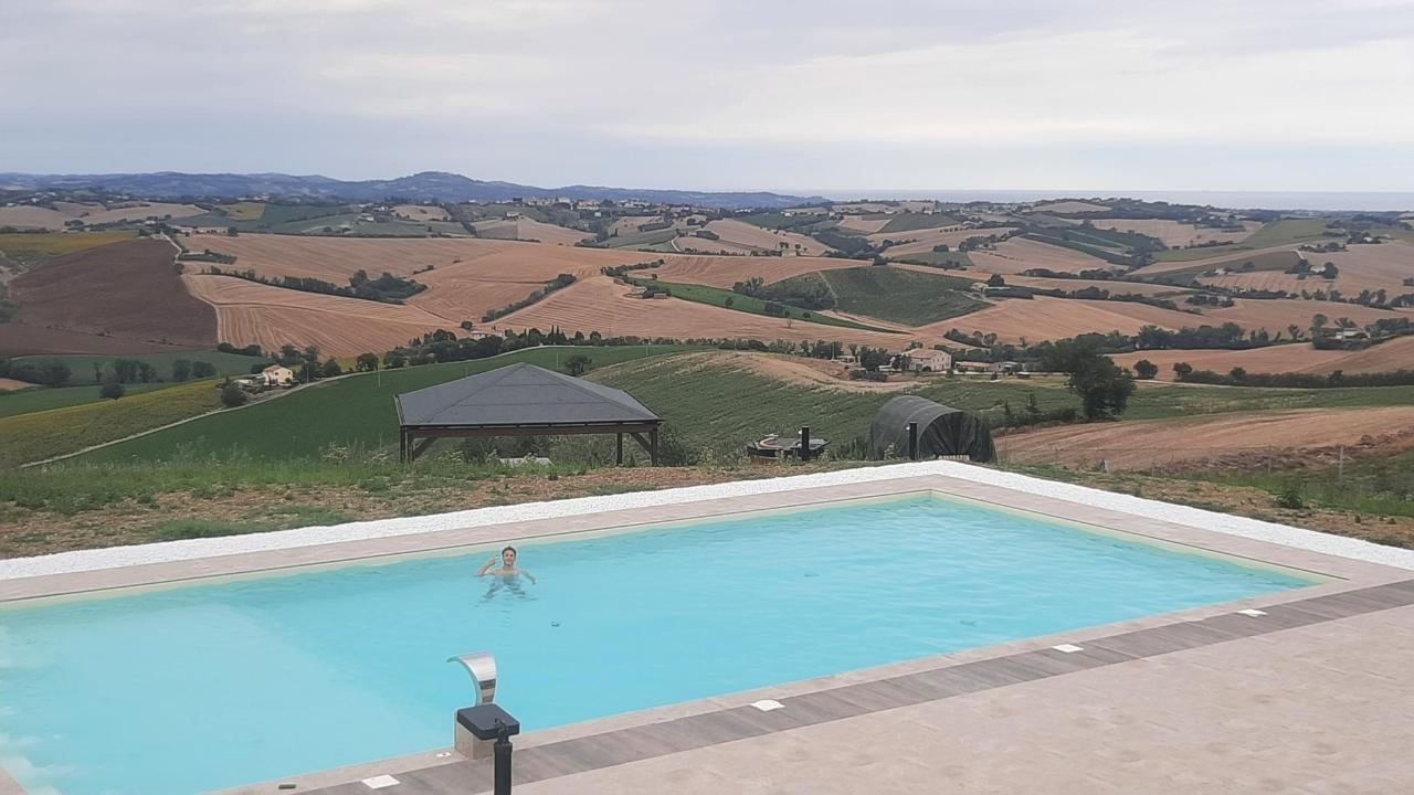 Piscina di Apartment Terre Roveresche o nelle vicinanze