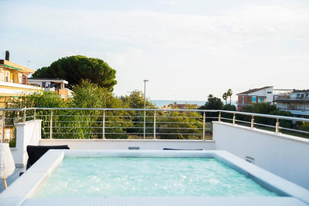 Acca residence
