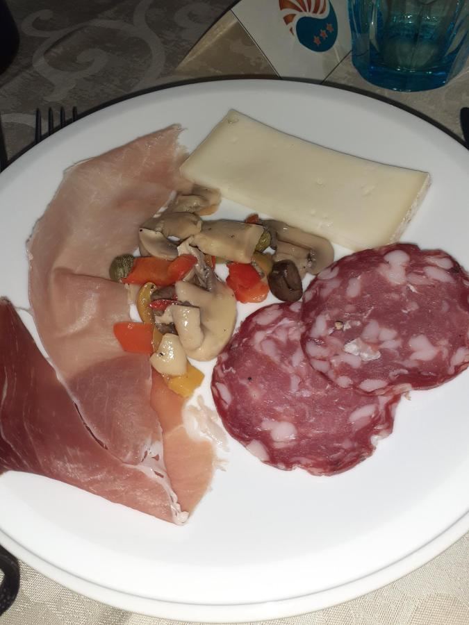 Cibo presso l'hotel o nelle vicinanze