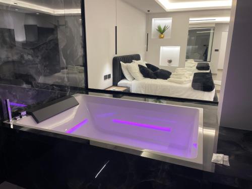Coco Noir Luxury Villa