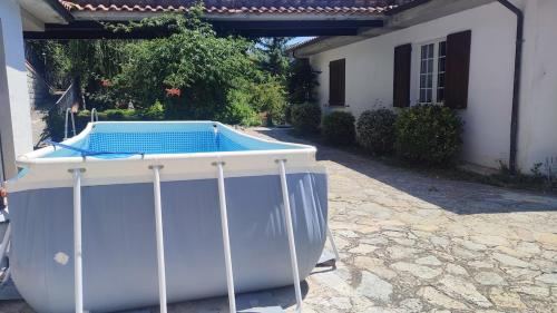 Villa Glicine Casa Vacanze con Piscina e Camino ad Apecchio, Marche