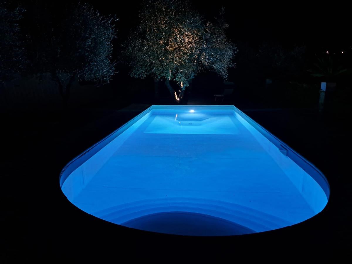 Piscina di Villino con piscina o nelle vicinanze