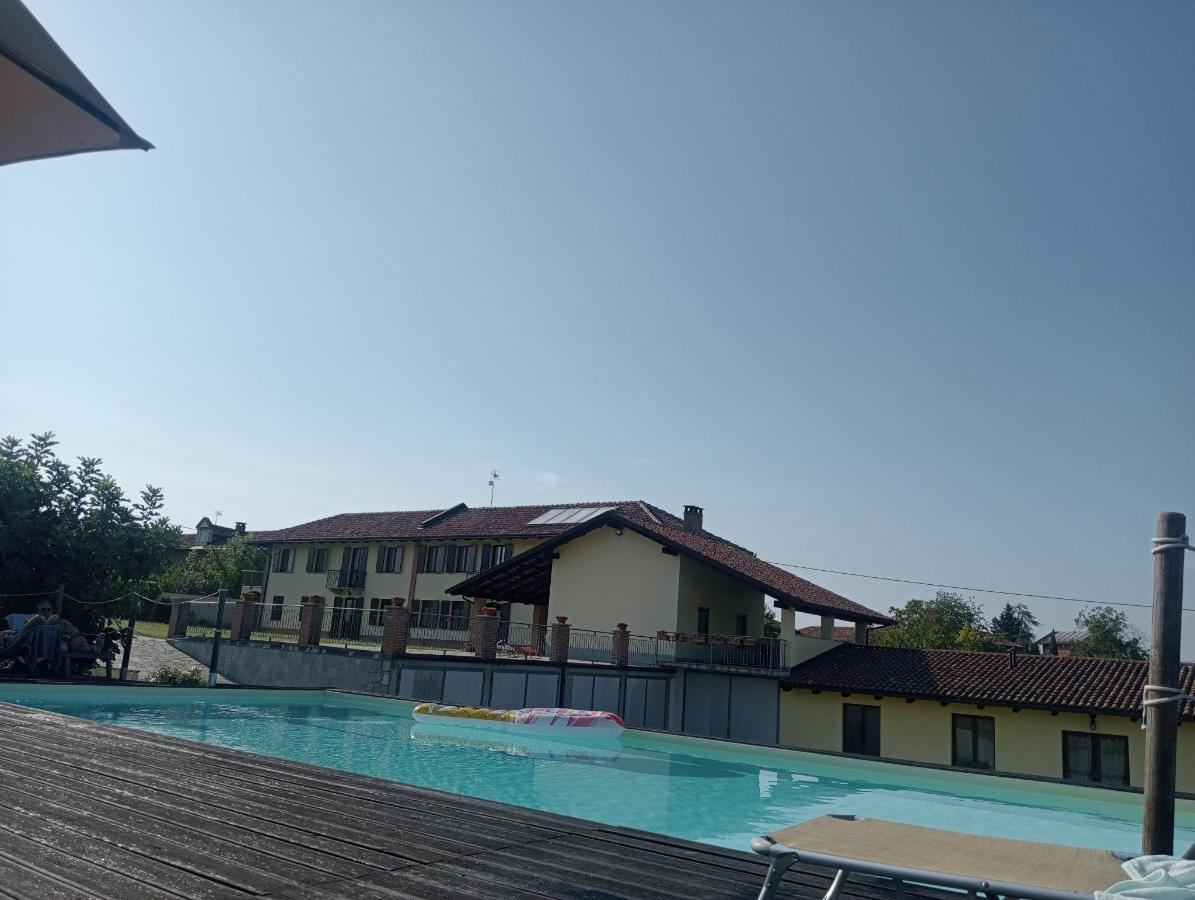 Piscina di B&B La Gibiana o nelle vicinanze