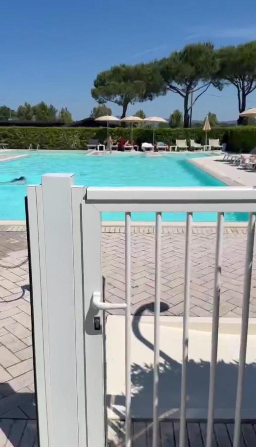 Piscina di Hotel Residence La Ventola o nelle vicinanze